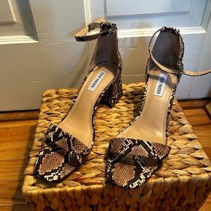 Steve Madden heels